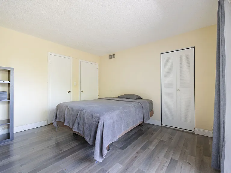 9365 Fontainebleau Blvd — Photo 7