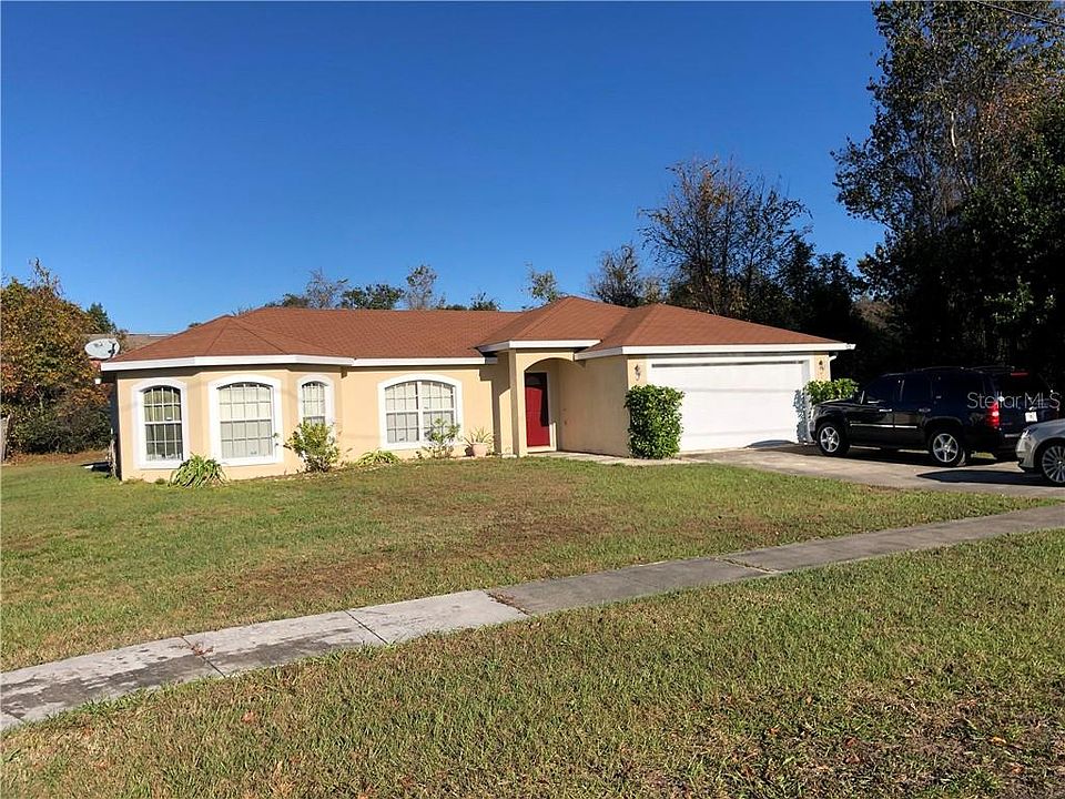 1st image of 582 Geraldine Dr