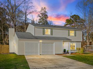109 Woodthrush Rd, Summerville, SC 29485
