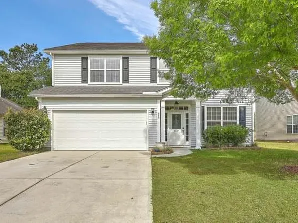 303 Sabal Palmetto Ct, Moncks Corner, SC 29461