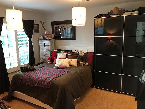 Bedroom 3 (downstairs)