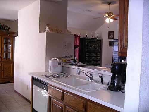 3rd image of 1041 Bradford Pl