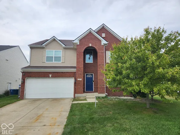 3376 Firethorn Dr, Whitestown, IN 46075