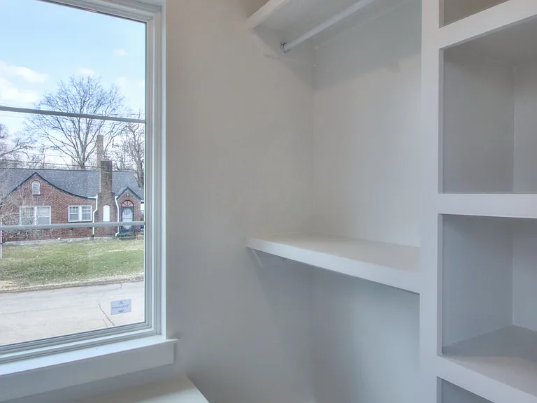 2810 Gear St — Photo 26
