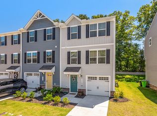 1534 Indigo Creek Dr, Zebulon, NC 27597