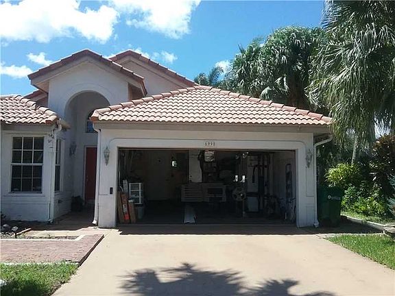 4th image of 6998 Charleston Ct
