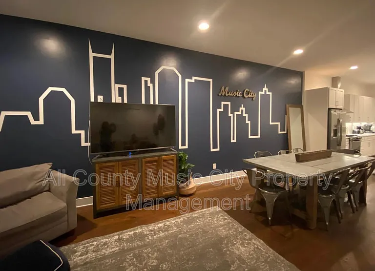 3009 Delaware Ave — Photo 5