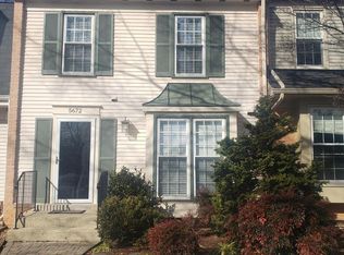 5672 Ridge View Dr, Alexandria, VA 22310