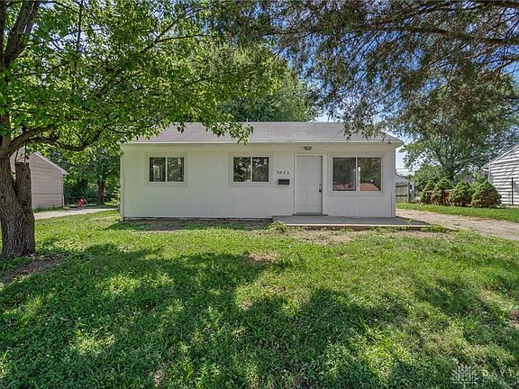 2nd image of 3833 Brumbaugh Blvd