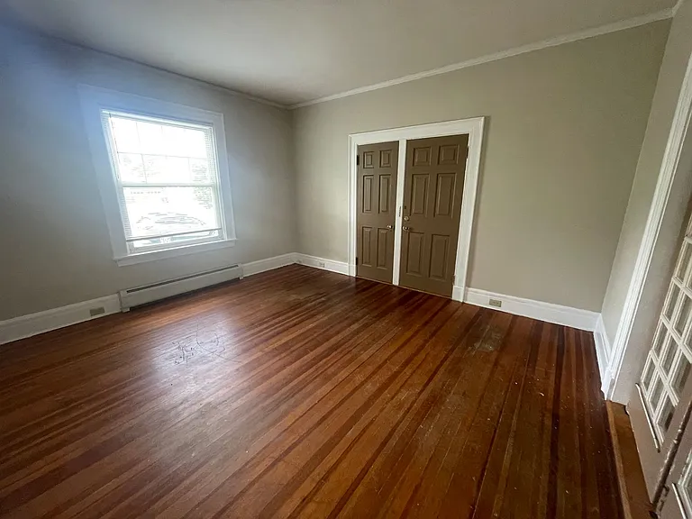 30 George St #1 — Photo 8