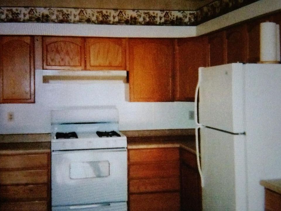 2nd image of 1715 S 4th St