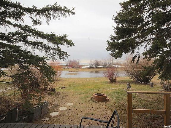 5th image of 1013 Whitesand Ave