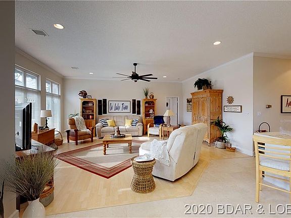 3rd image of 307 Pleasantview Dr