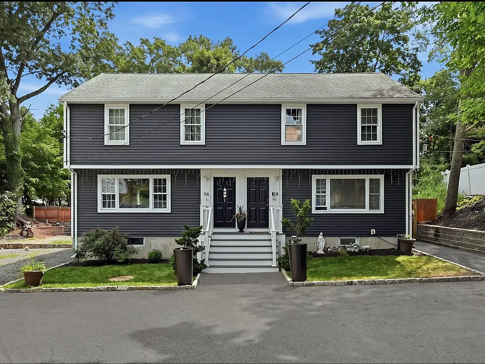 5 Glen St #5B