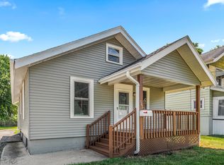 541 N May St, Aurora, IL 60506