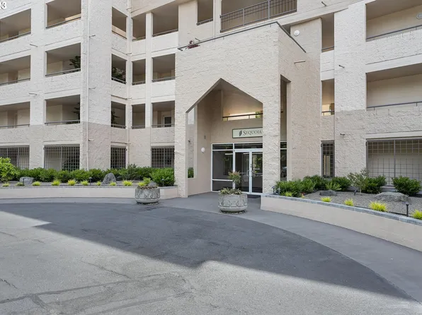 6605 W Burnside Rd Unit 154, Portland, OR 97210