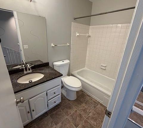 3rd image of 7112 72nd Ln N APT 259