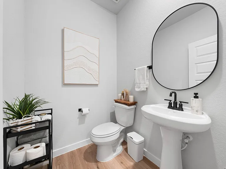14538 Camino Way — Photo 31