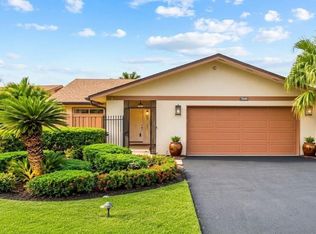 6450 ROYAL WOODS DR, FORT MYERS, FL 33908