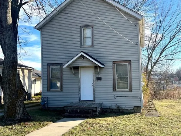 254 N Main St, Wellington, OH 44090