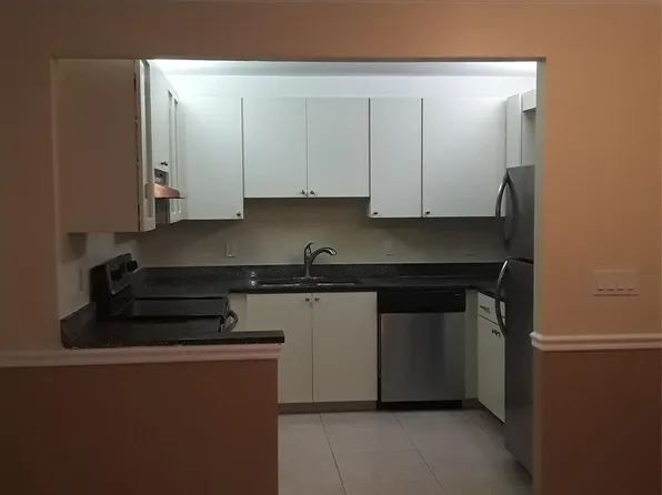 2323 Linton Ridge Circle #D-10, Delray Beach, FL 33444
