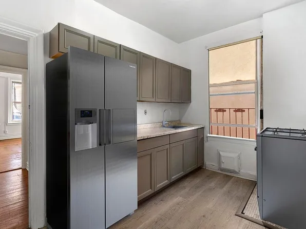 1001 President St APT E4, Brooklyn, NY 11225