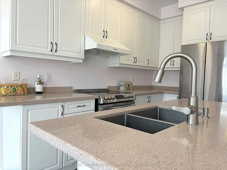 49 Memon Pl — Photo 4