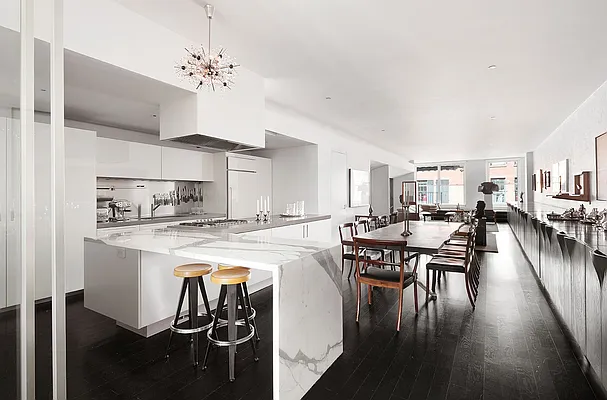 Sold by Compass | media 1