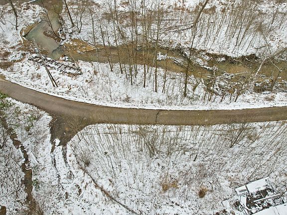 3rd image of 6119 Pigeon Roost Rd