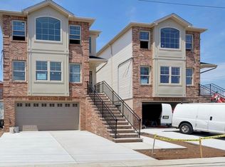 6225 Meadowview Ave #2, North Bergen, NJ 07047