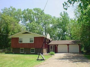 11211 Edgemere Ter, Roscoe, IL 61073