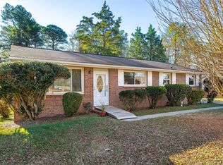 1748 S Halcun Dr, Petersburg, VA 23803