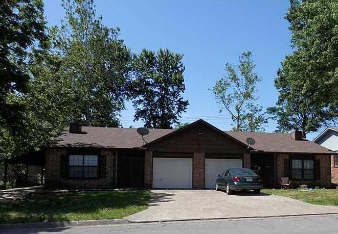 1st image of 2436/2438 W Olrich St