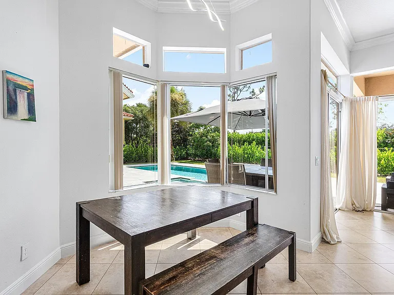 3381 Lago De Talavera — Photo 16