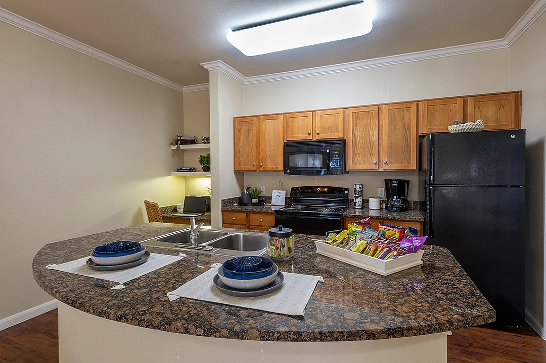 Vista Ridge Apartment Homes — Photo 2