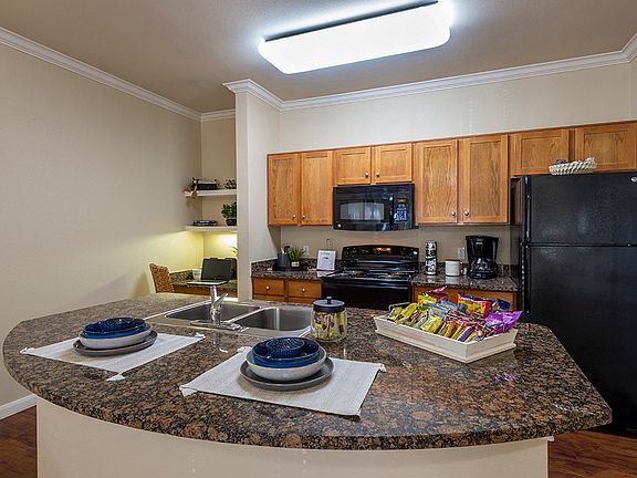 2nd image of 6522 Camp Bullis Rd #1203
