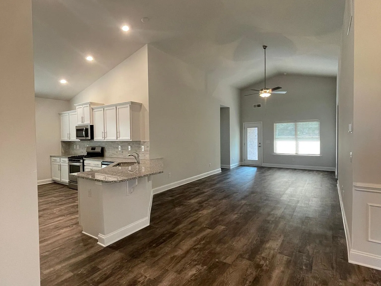 706 Radner Way — Photo 4