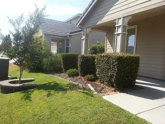 4th image of 1877 River Bank Dr
