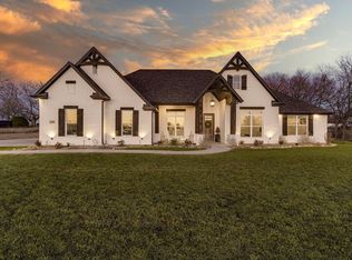 490 Dunaway Rd, Waxahachie, TX 75167