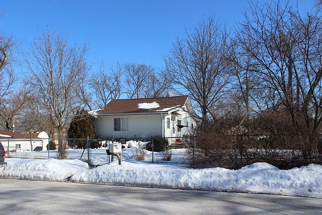 1st image of 1225 Witchwood Ln
