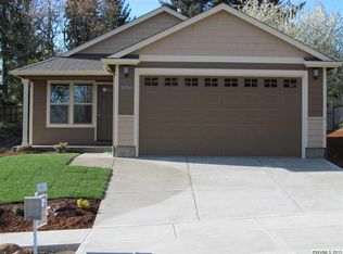 1255 40th Ave, Sweet Home, OR 97386