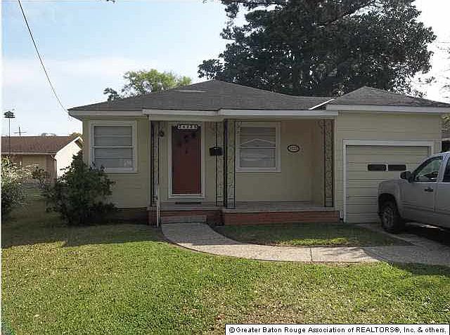 1st image of 24325 Ferdinand St