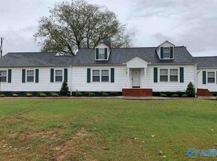 2465 Hine St S, Athens, AL 35611