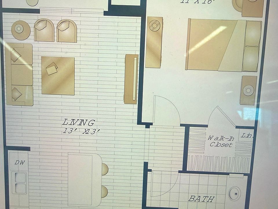 1st image of 385 River Oaks Pkwy
