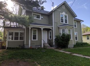 404 Market St, Deforest, WI 53532