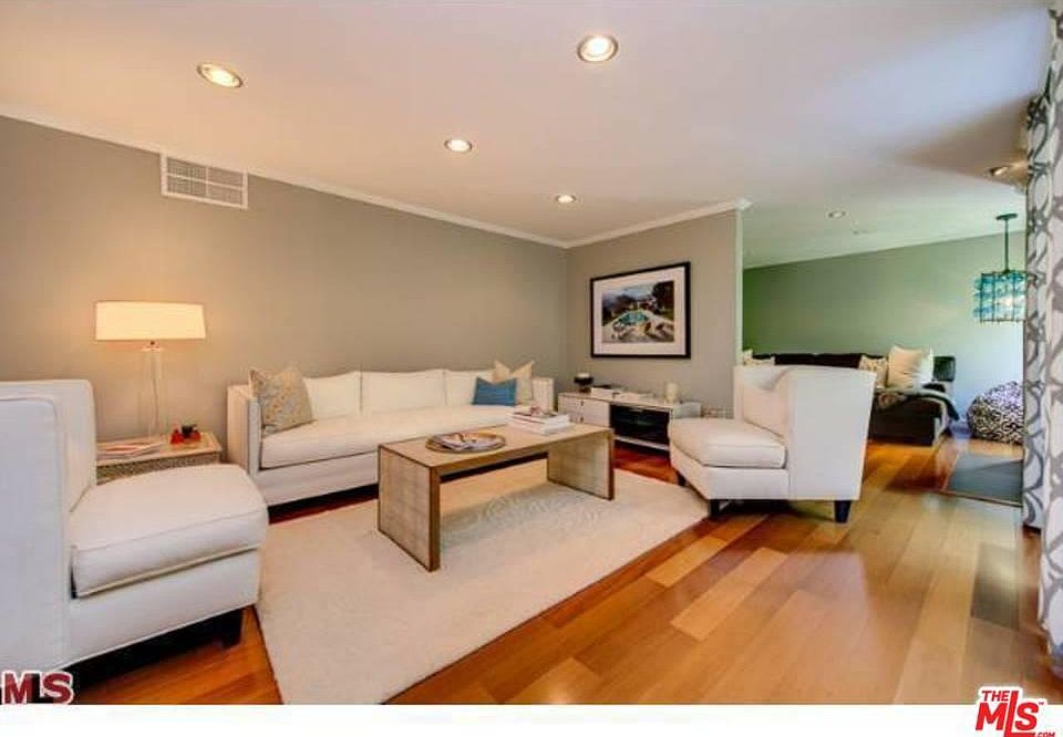 1st image of 403 N Oakhurst Dr APT 205