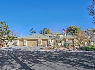 3930 Youngson Dr, Las Vegas, NV 89121