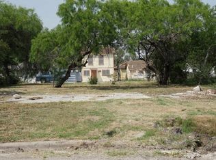 612 W Ella Ave, Kingsville, TX 78363