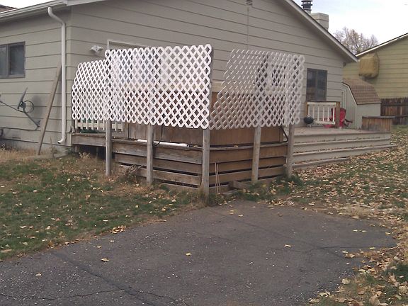 RV Driveway Hot Tub