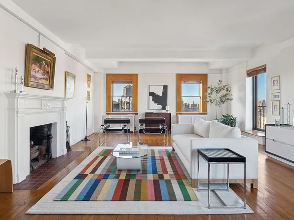 49 E 96th St #19A, New York, NY 10128